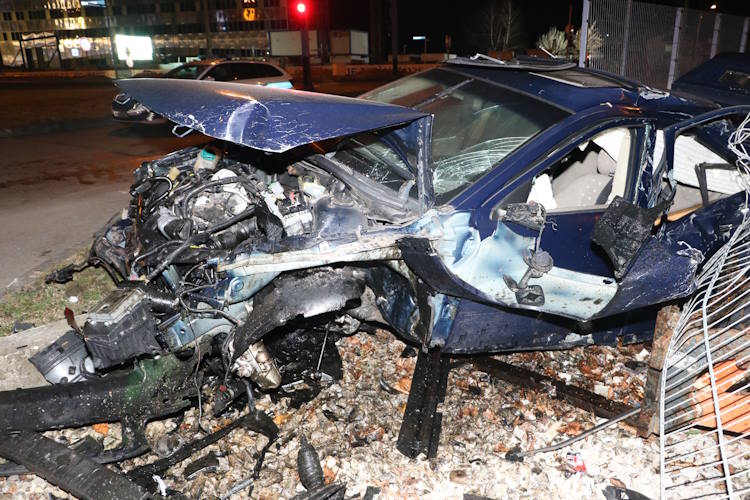 Slika /PU_ZG/slike/PUZ/2025/VELJAČA/PROMETNA NESREĆA 522025/PROMETNA NESREĆA4.jpg